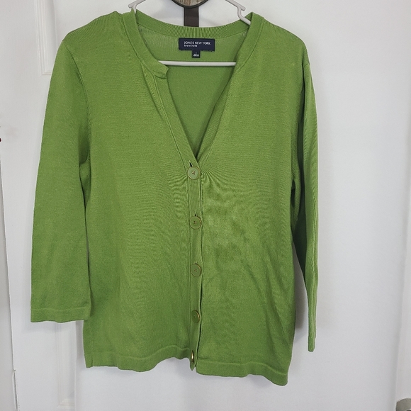 (1218) Jones New York Signature Woman's Long Sleeve V-Neck Button Down Sweater - Picture 2 of 16